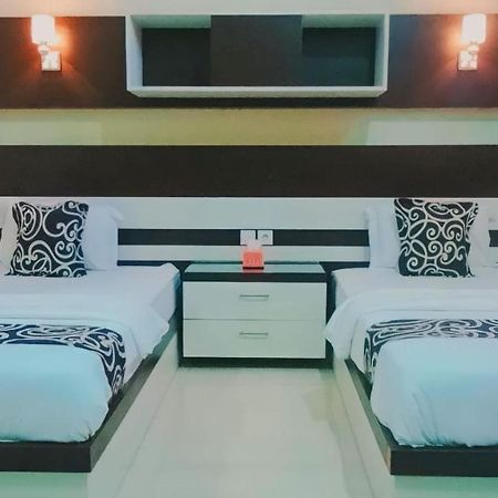 Hotel Pilar Mosa Muarawahau Ngoại thất bức ảnh