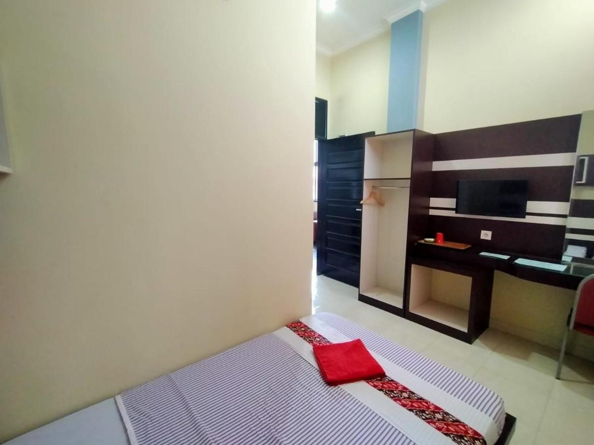 Hotel Pilar Mosa Muarawahau Ngoại thất bức ảnh